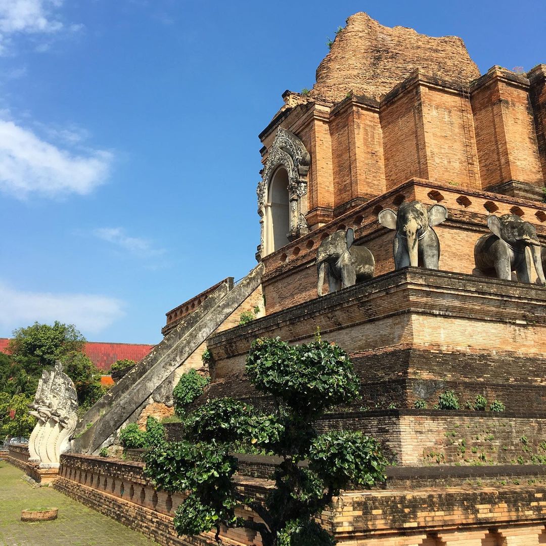 Templos en Chiang Mai - Chedi Luang