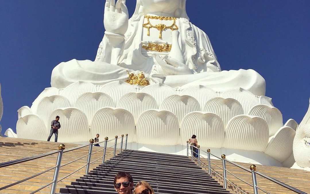 Visitar el Big Buddha de Chiang Rai – Otro templo que nos encantó