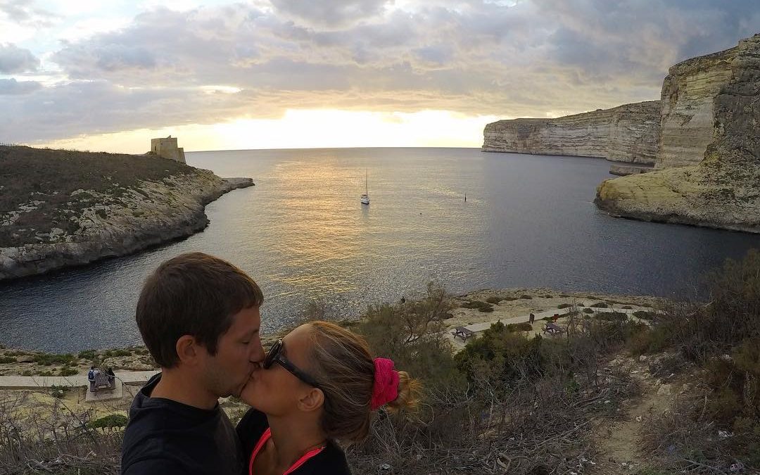 Los atardeceres que vivimos en Xlendi fueron mágicos … el …