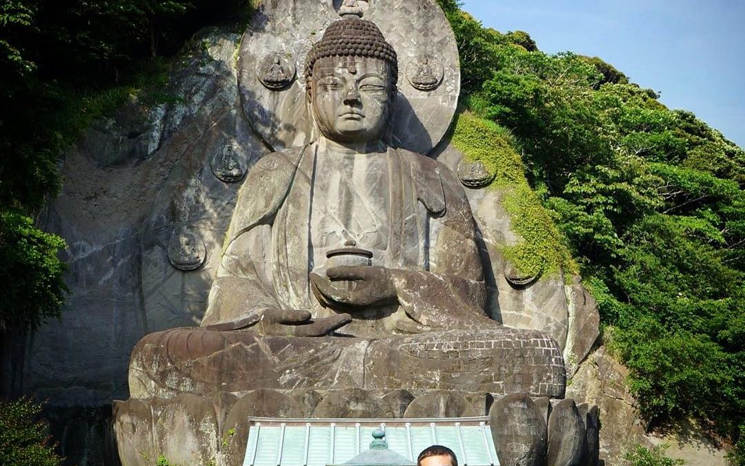 Ishi daibutsu en el templo Nihon-Ji ... Definitivamente nues...