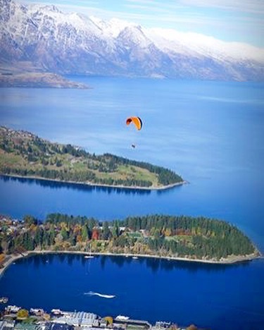 Skyline Queenstown !! amazing views !!! A must!!! *********
...